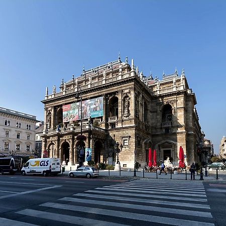 Opera Apartment Budapest Eksteriør billede